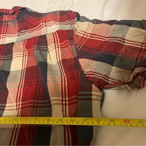 Carhartt Shirt Men Large Red Lightweight Button Down Pockets Casual Short Sleeve - Picture 8 of 8